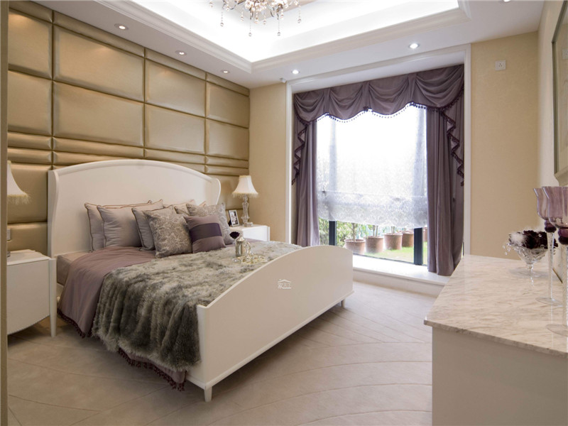 两居室现代欧式风格卧室装修设计图