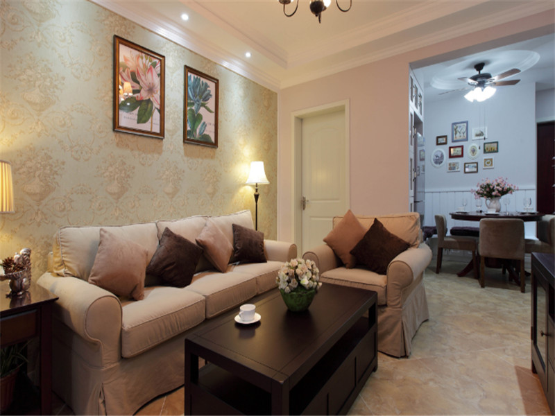 时尚别墅欧式风格客厅沙发背景墙装修效果图