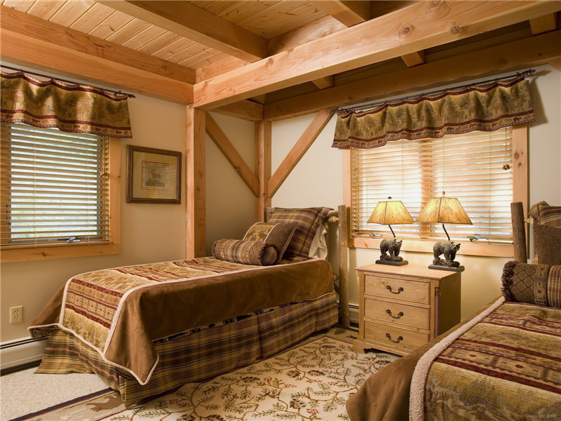 美式复古风卧室装修设计图